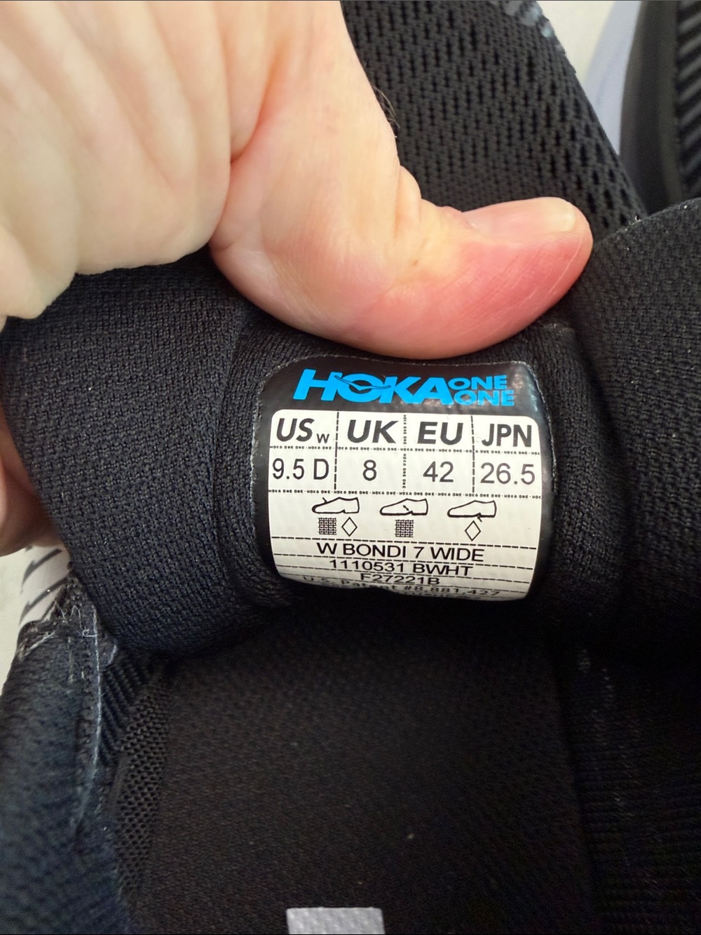 Hoka One One women’s Running Shoes, 9.5D (wide) black - Picture 2 of 6